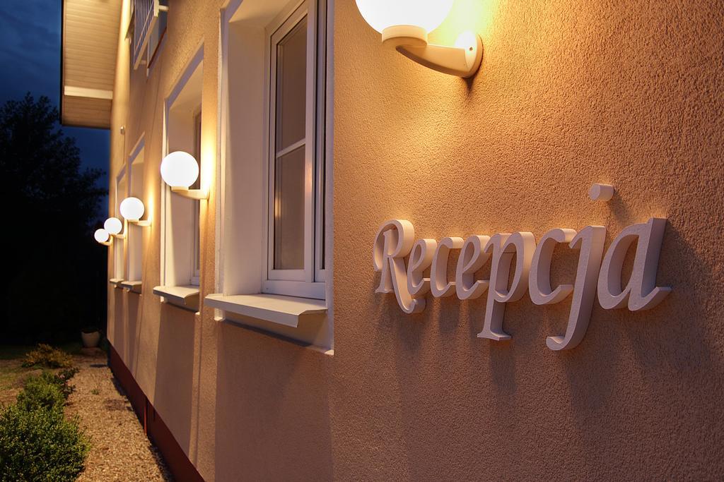 Noclegi Agape Płonia Exterior foto